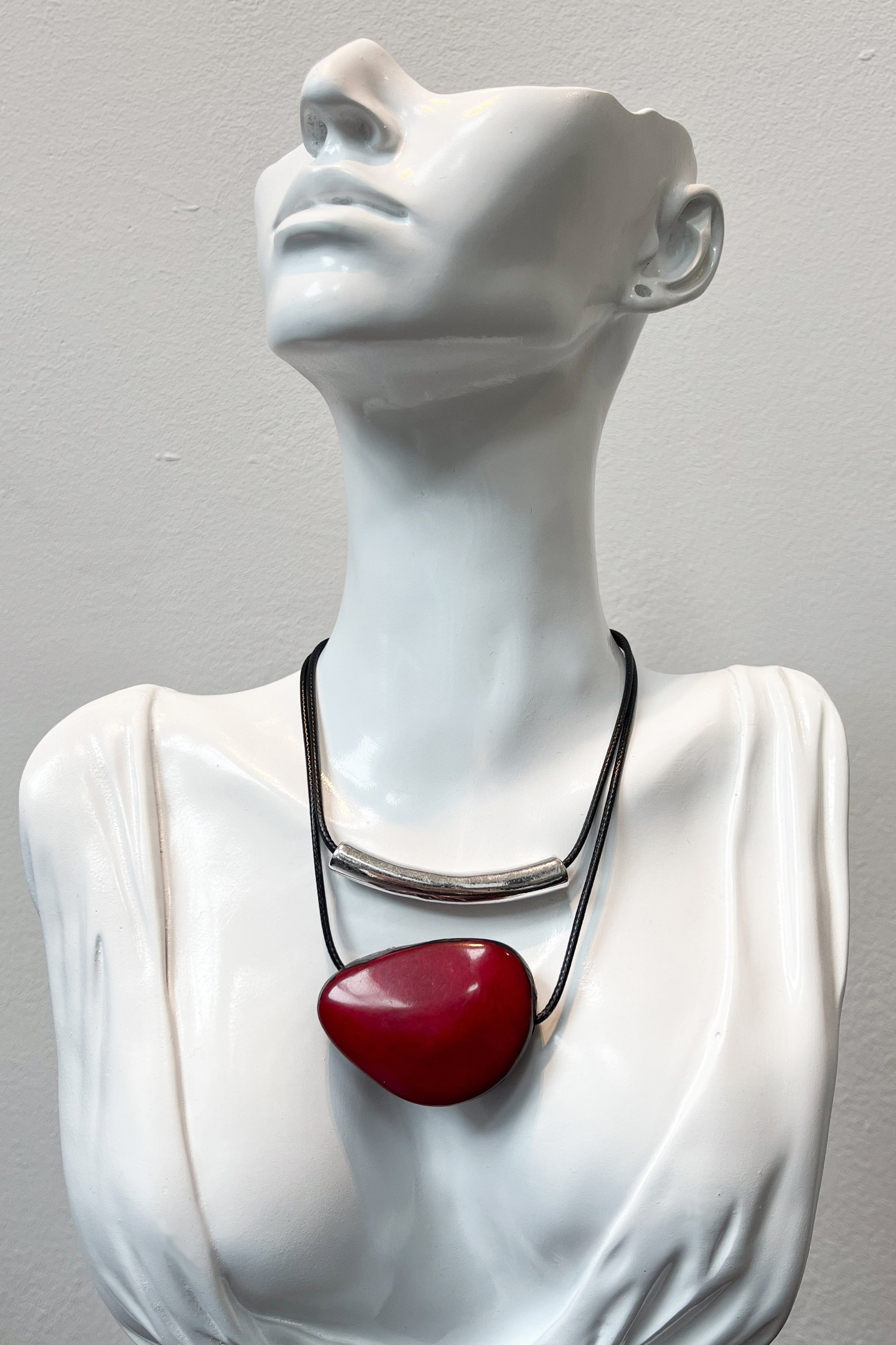 Barra Necklace Red