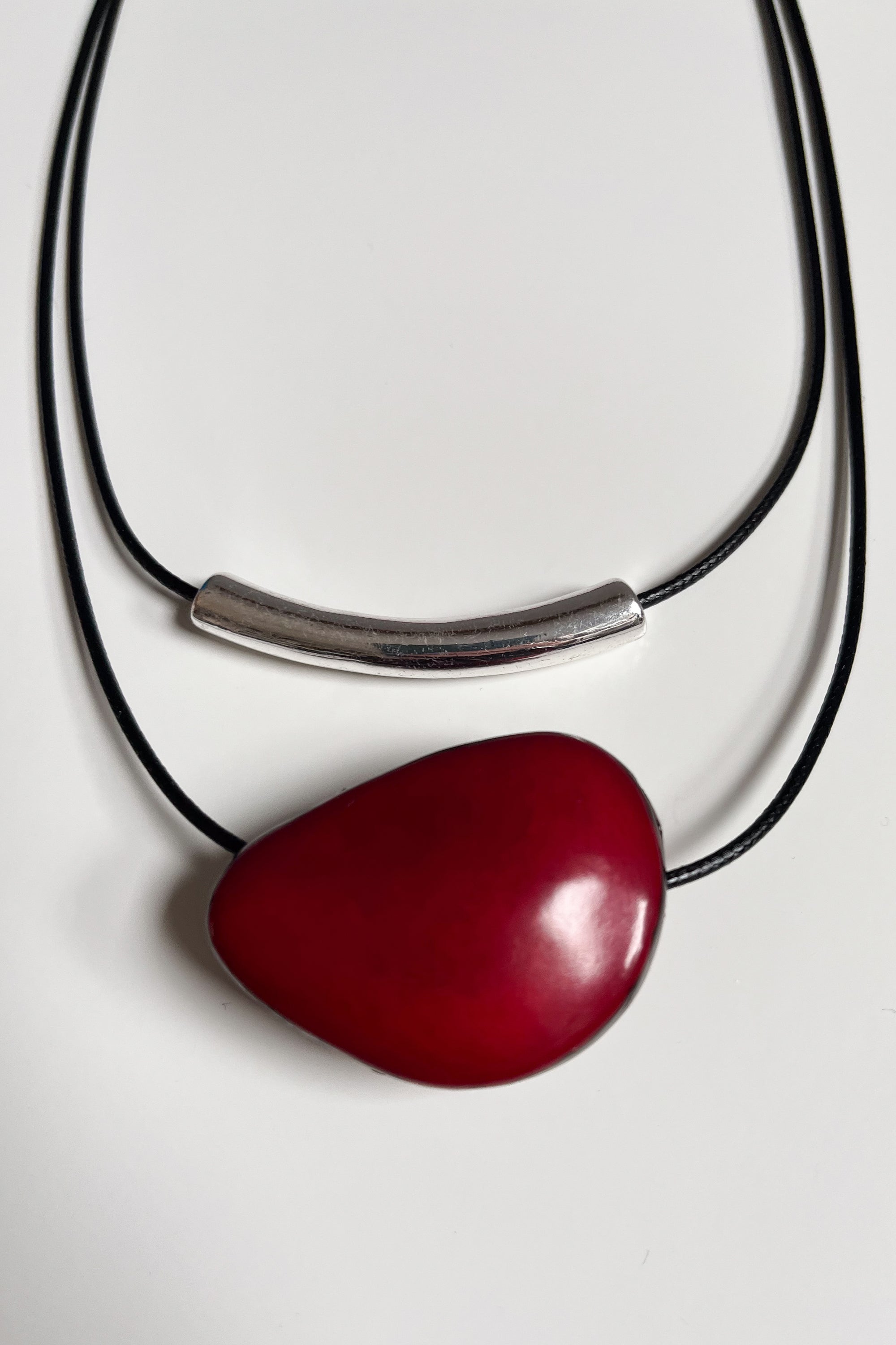 Barra Necklace Red