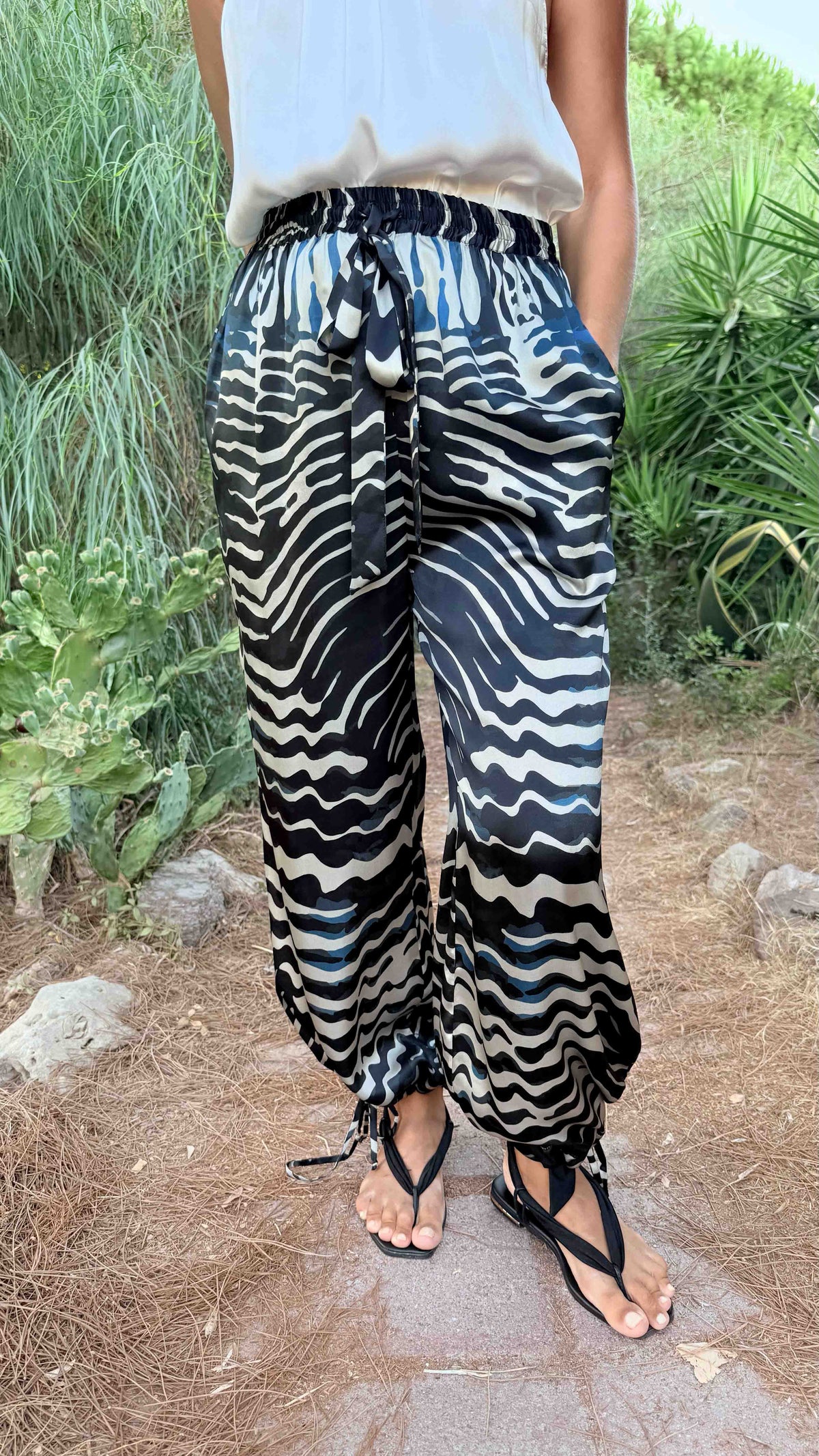 Blue Fans Aira Silk Pants