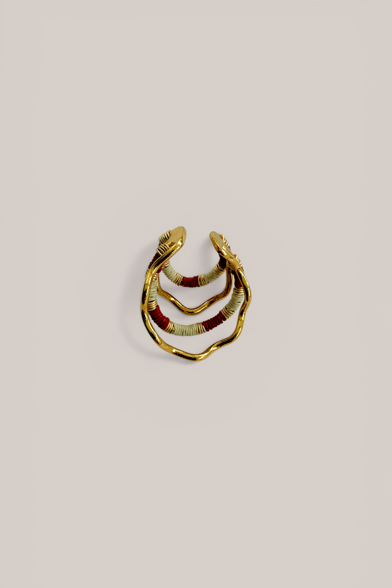 Earcuff Waves Red and Cream