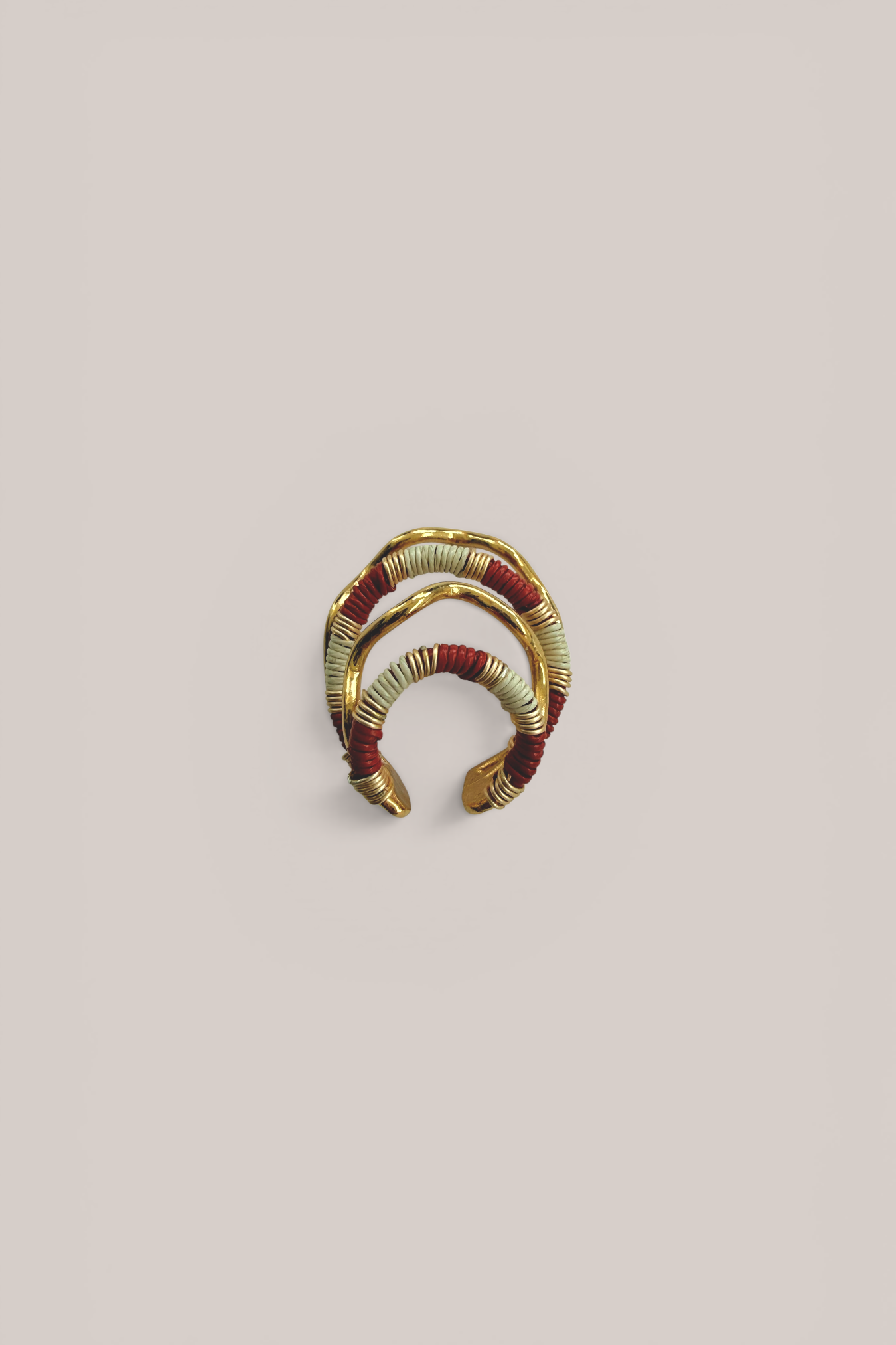 Earcuff Waves Red and Cream