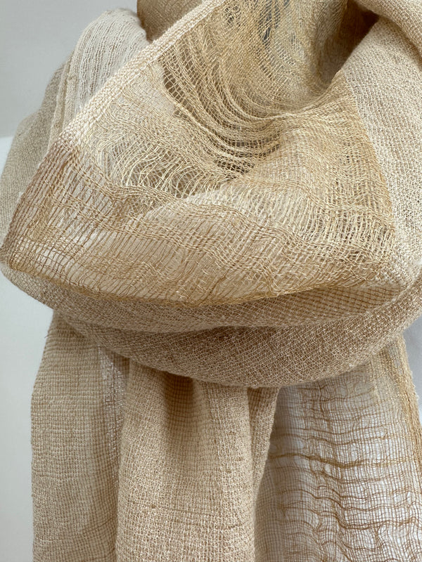 Papiro Champagne Shawl