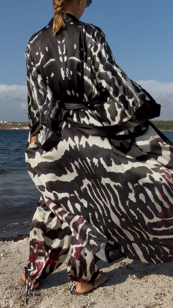Mariposa Umi Silk Kimono