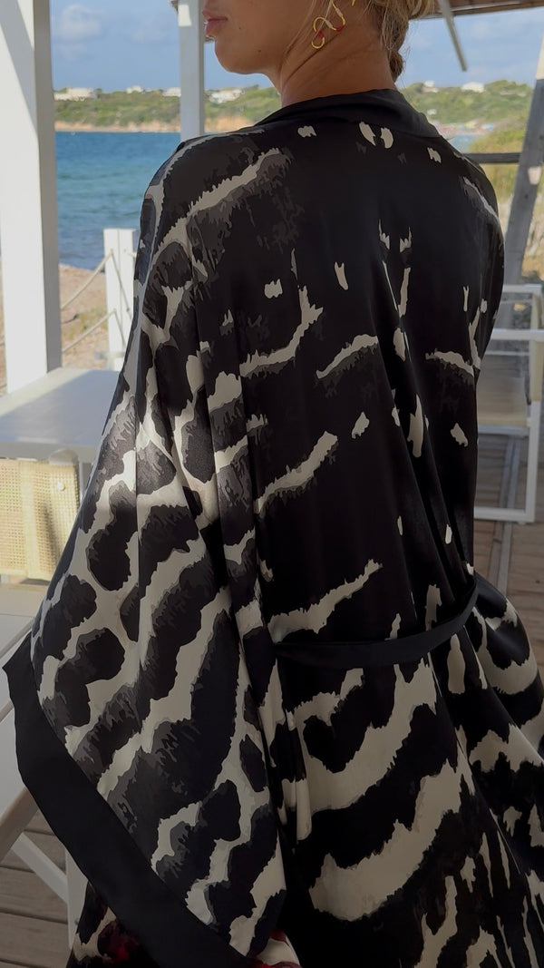 Mariposa Umi Silk Kimono