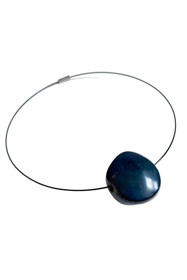 Flattened Seed Wire Necklace Deep Blue